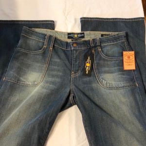 Lucky Brand jeans. 🍀